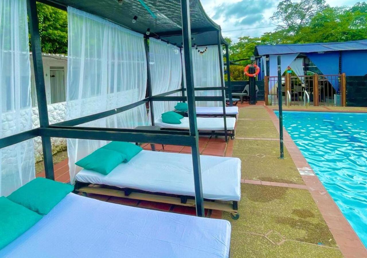 Llano Dorado Hotel Campestre Granja Campo Alegre Екстер'єр фото