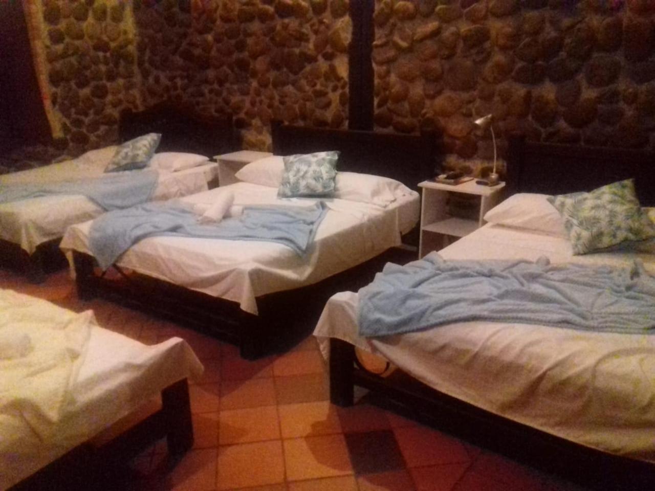 Llano Dorado Hotel Campestre Granja Campo Alegre Екстер'єр фото