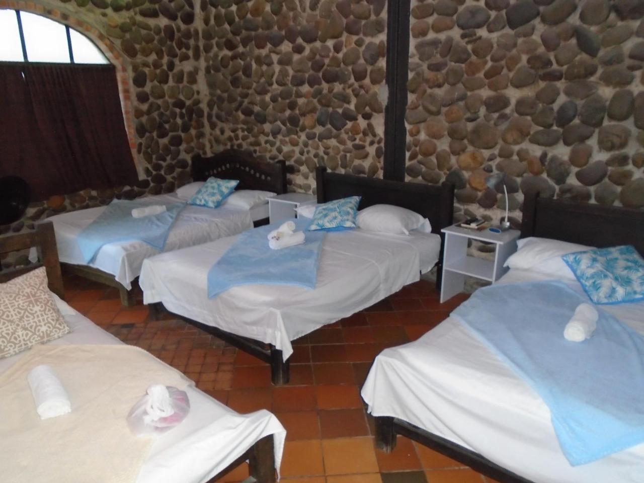 Llano Dorado Hotel Campestre Granja Campo Alegre Екстер'єр фото